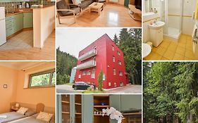 Apartmany Ados